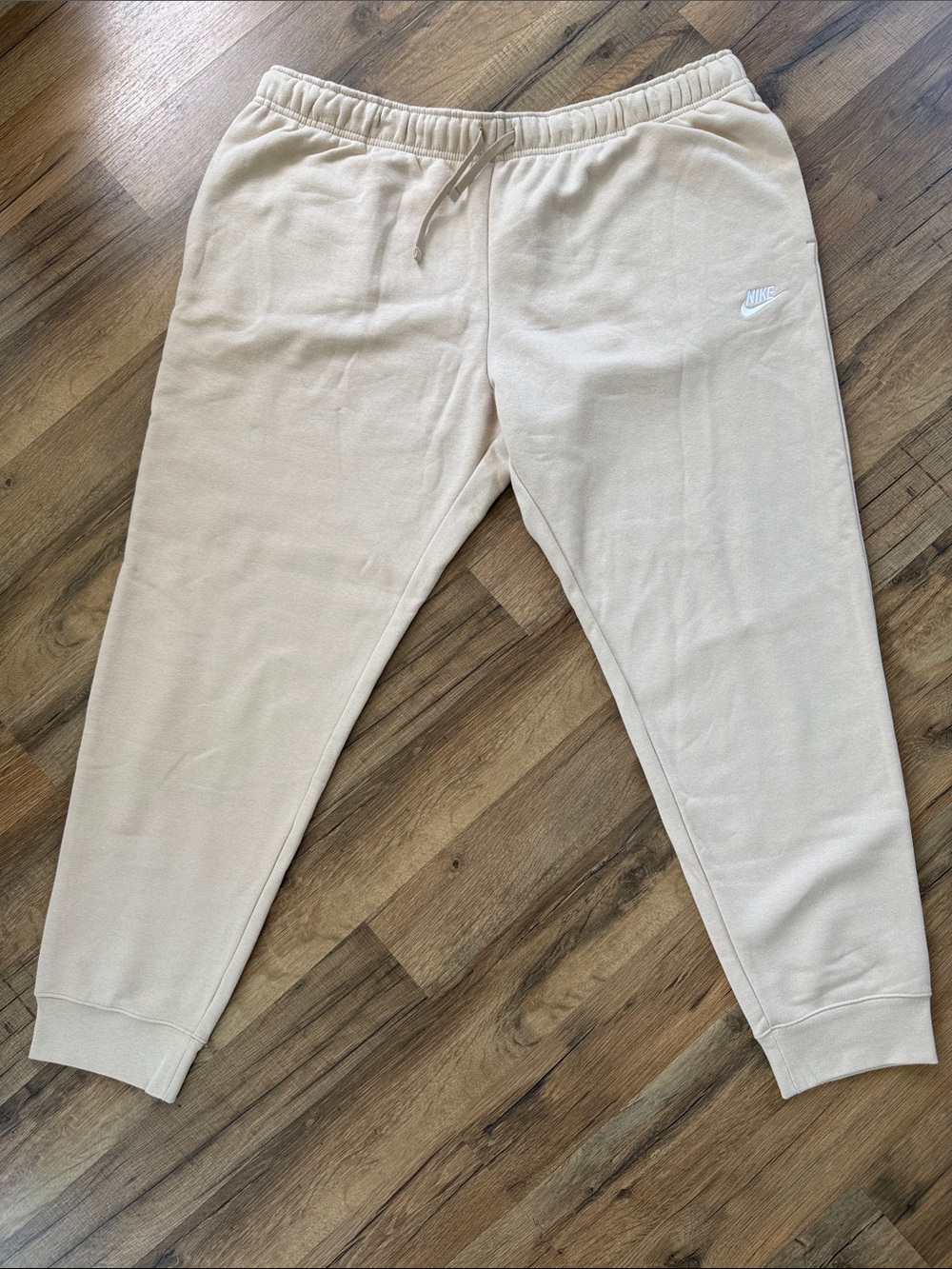 Nike women’s Neutral Cream/Tan Jogger Sweatpants